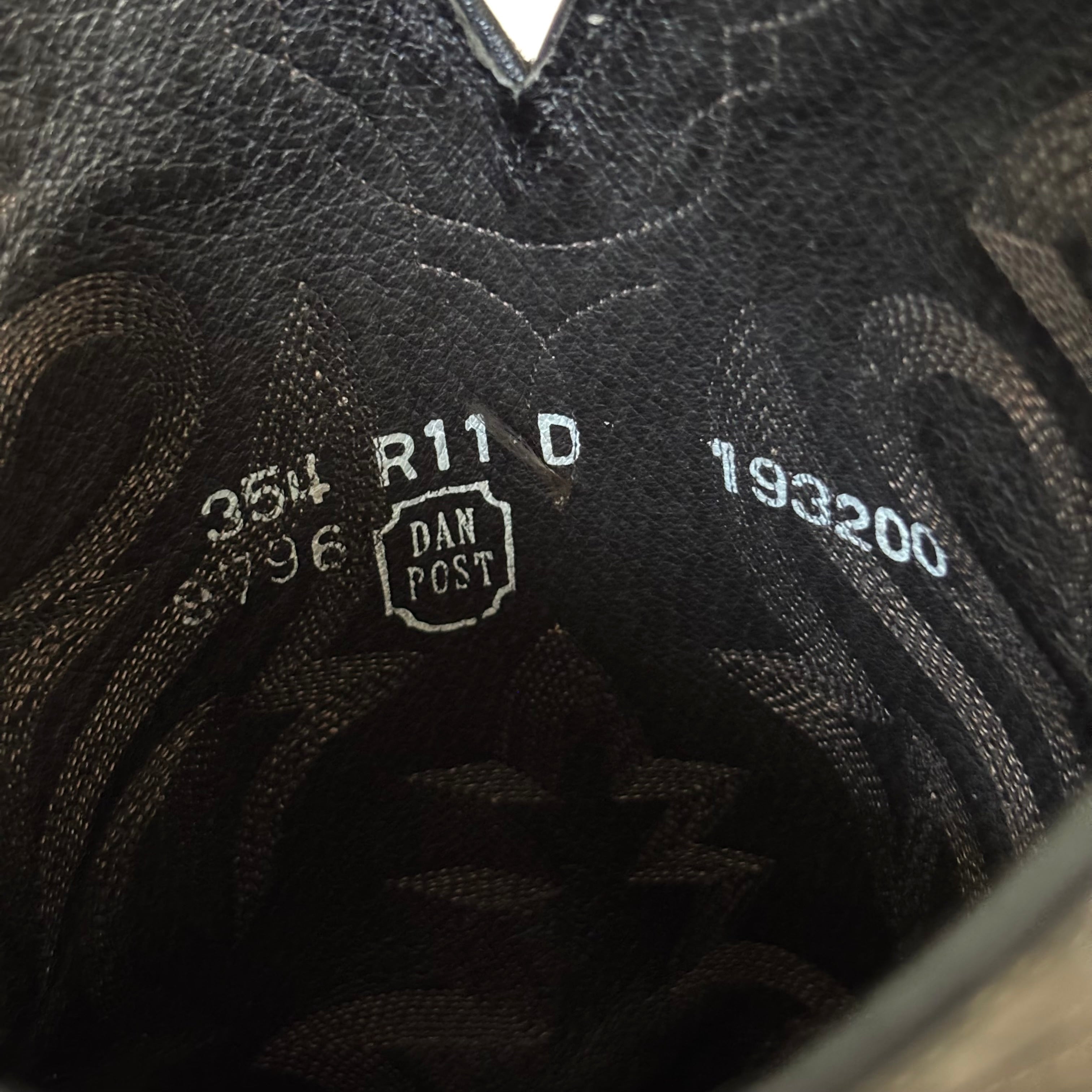 “Secret Garden” Vintage Lizardskin Cowboy Boots 11