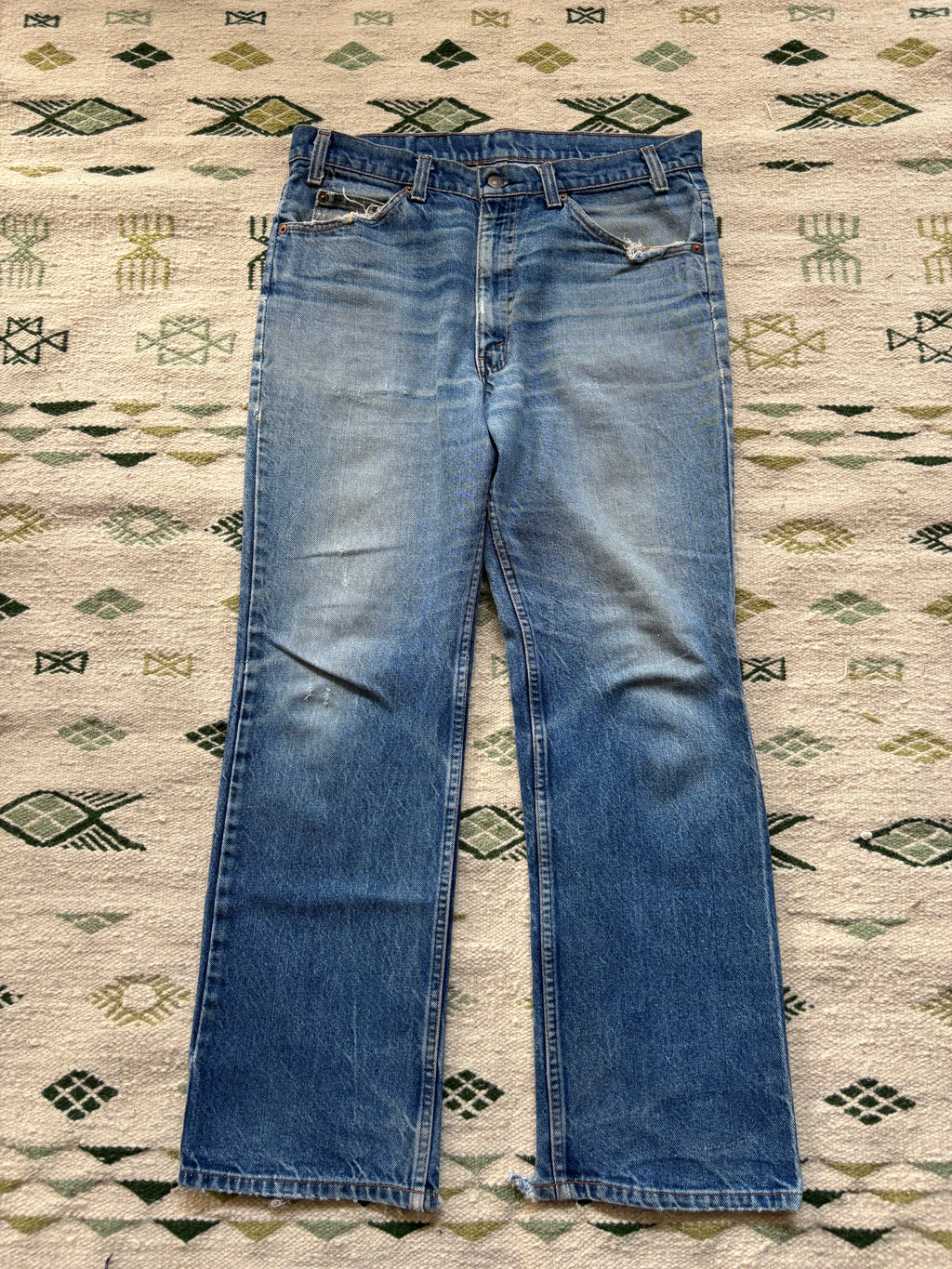 “Glory Days” Vintage Levi’s 517 35x30