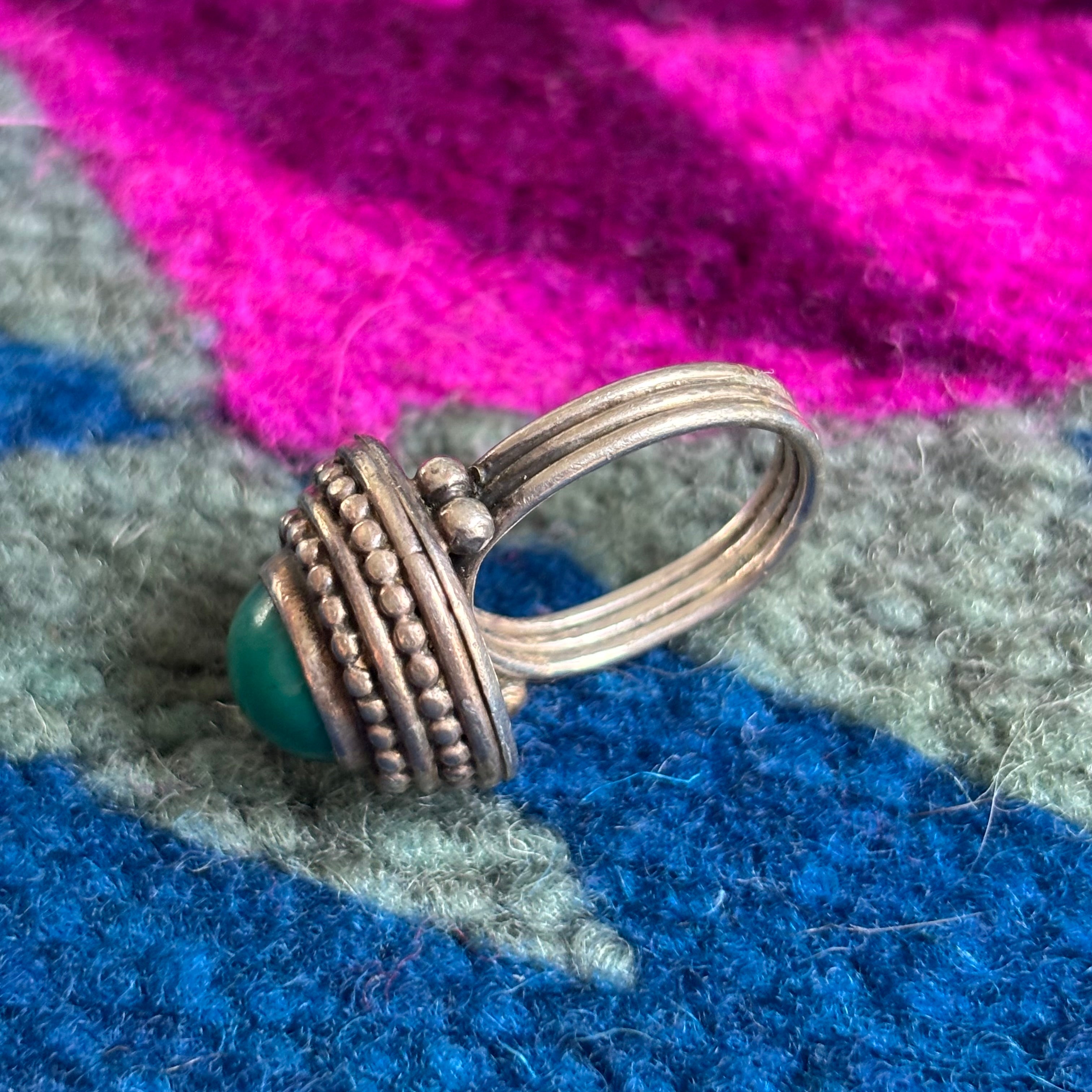 Vintage Fred Harvey Native American Malachite Ring Sz 6