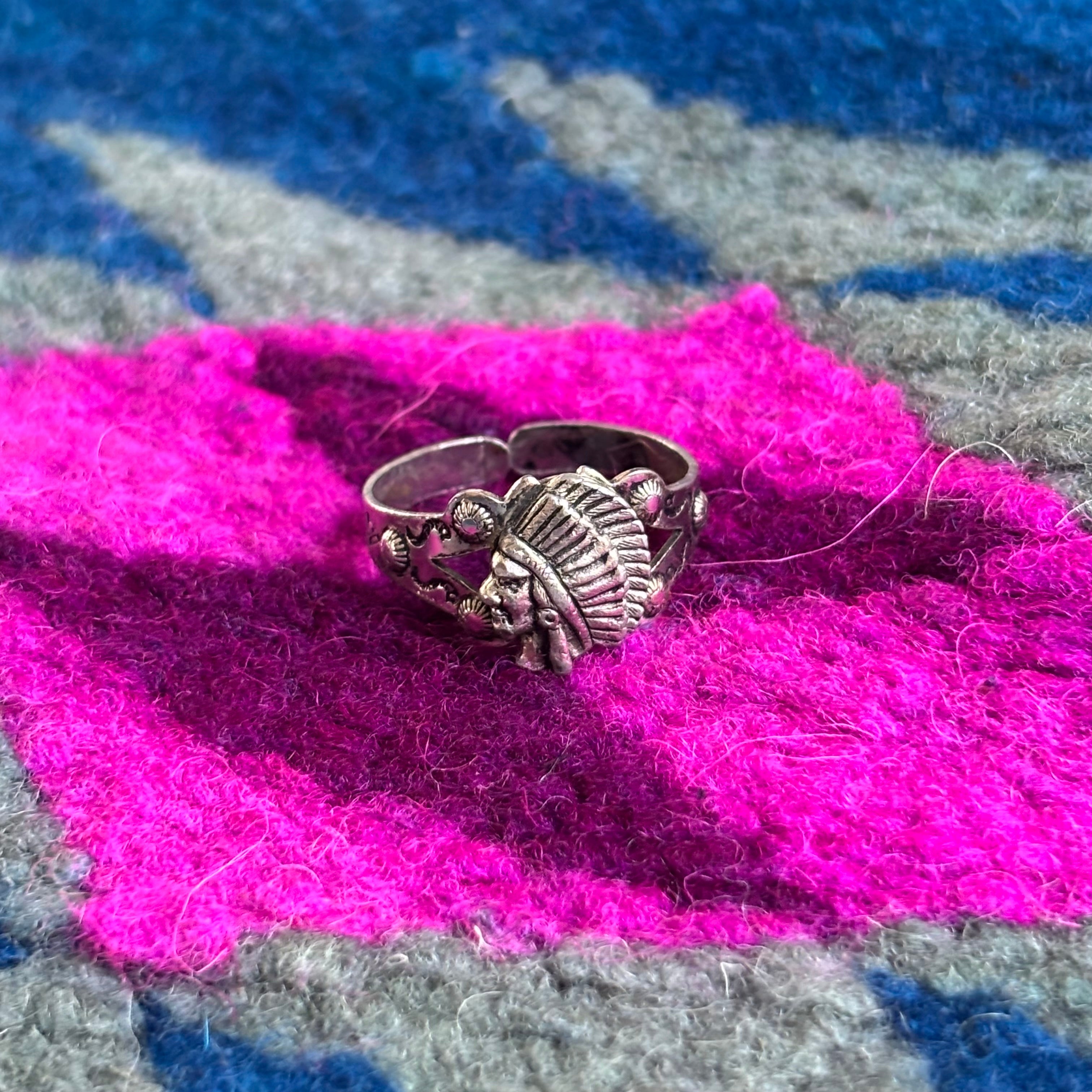 Vintage “Chief” Fred Harvey era Native American ring Sz 11.5